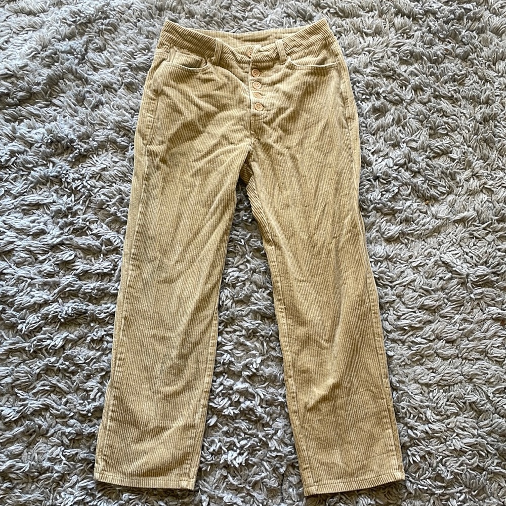 ✨Corduroy Khaki straight legged pants✨